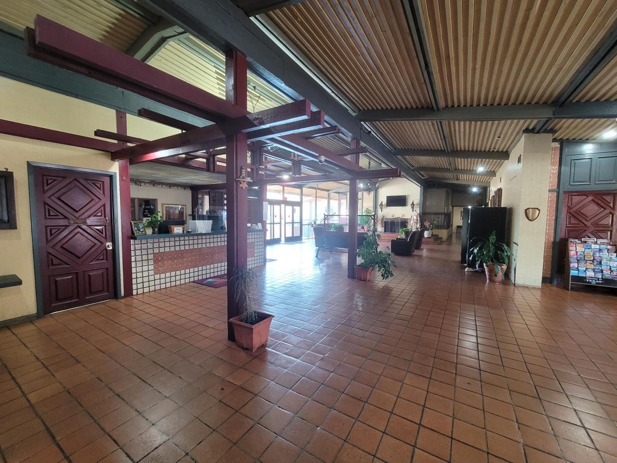 Express (adults Only) Hotel
